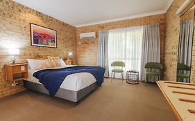 Mulga Country Motor Inn
